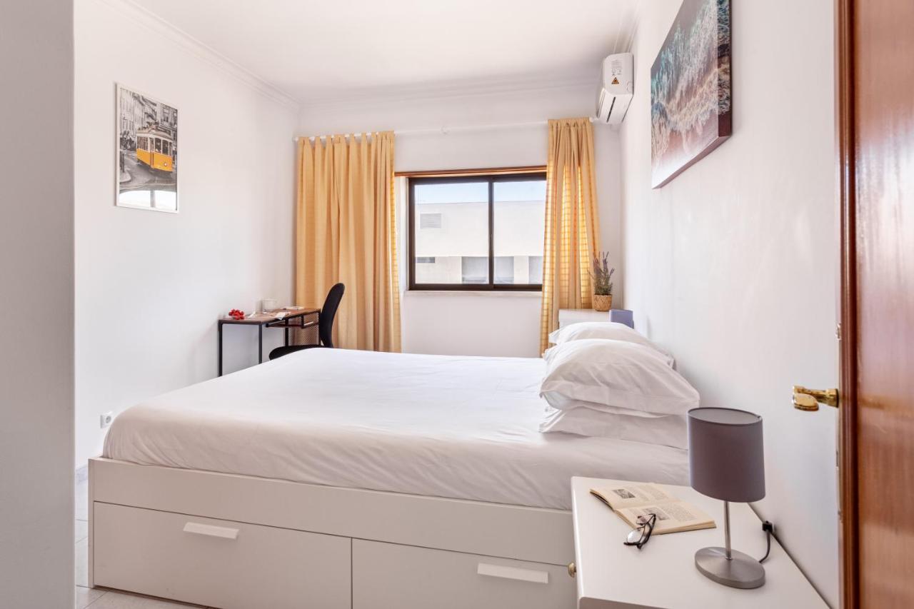 Joivy Deluxe Apt With Terrace In Costa Da Caprica 卡帕里卡海岸 外观 照片