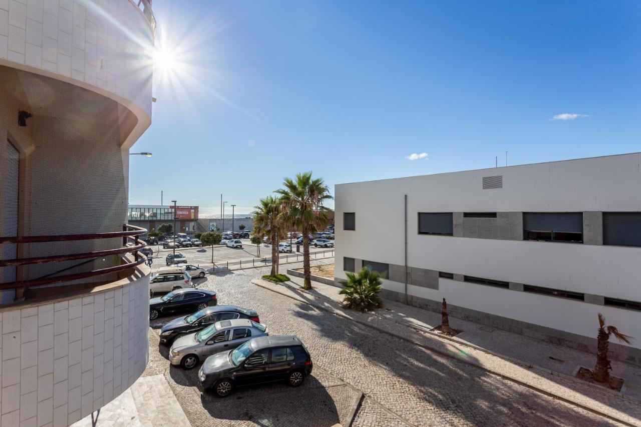 Joivy Deluxe Apt With Terrace In Costa Da Caprica 卡帕里卡海岸 外观 照片